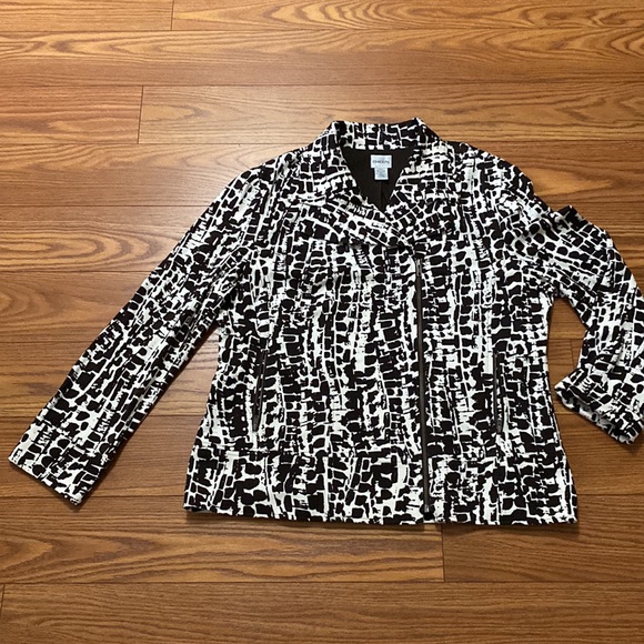Chicos women’s rayon blend full cross zip animal print jacket black/white sz 3 - Picture 10 of 13